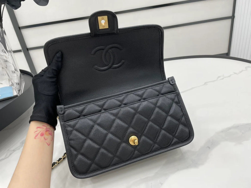 Black Bag H343