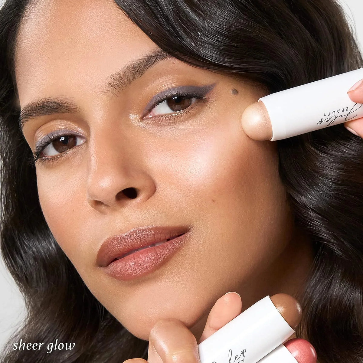 Sheer Glow Cream to Powder Blush Stick N881507