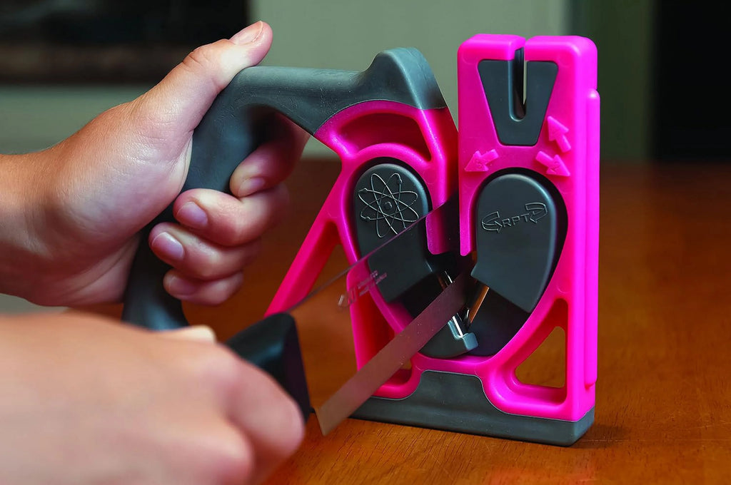 Knife Sharpener for Straight Edge and Serrated Knives C314