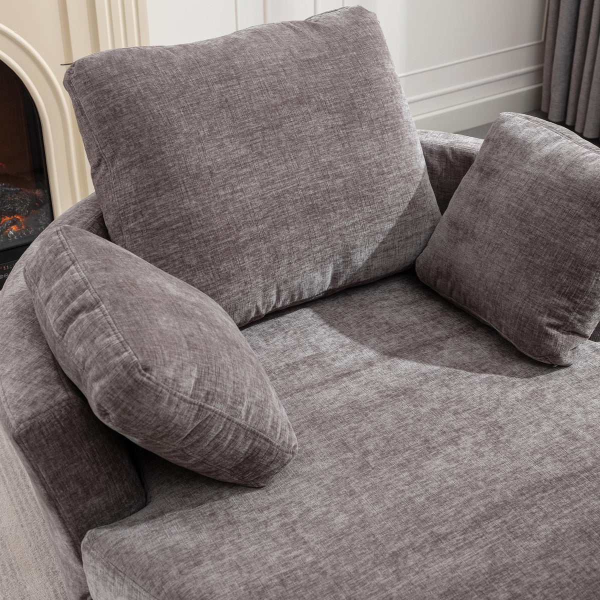 Oversized Round Swivel Accent Chair with 3 Pillows W1639