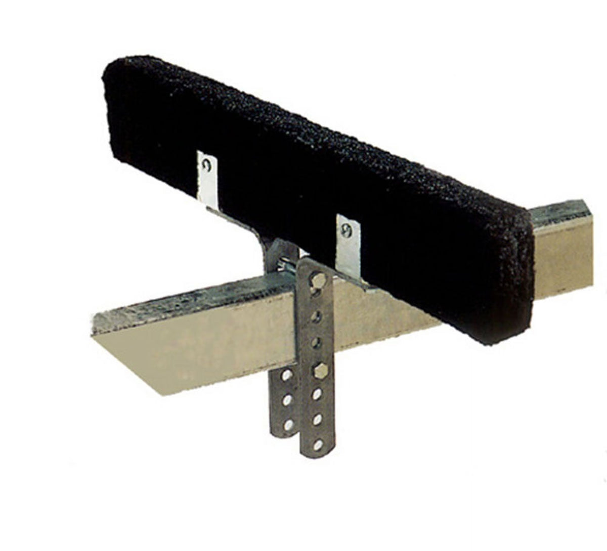 Jon Boat Support Bunk and Bracket Assembly Q520
