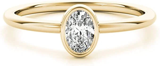 Oval Diamond Solitaire Engagement Ring in 14K Gold Y282