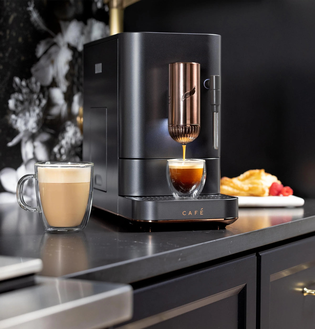 Automatic Espresso Machine with Milk Frother and Bean Grinder, Matte Black, 1.2 Liter S835