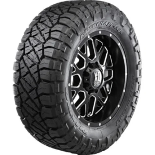 35X13.50R20 4 Tires Z34663