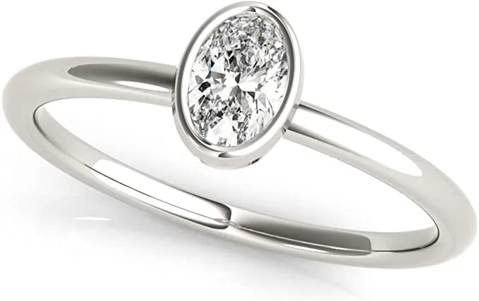 Oval Diamond Solitaire Engagement Ring in 14K Gold Y282